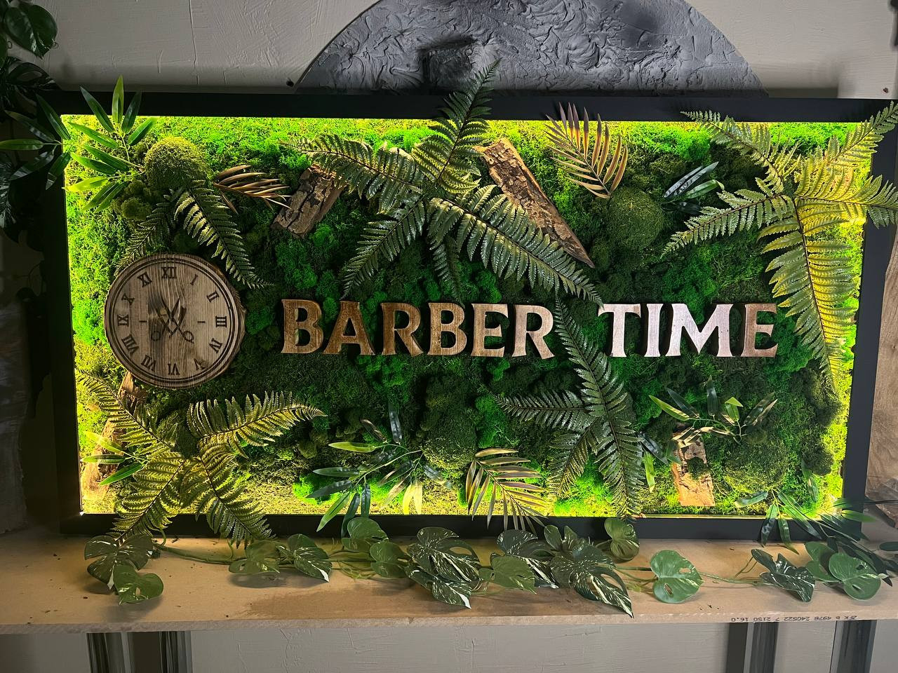 Панно из стабилизированного мха