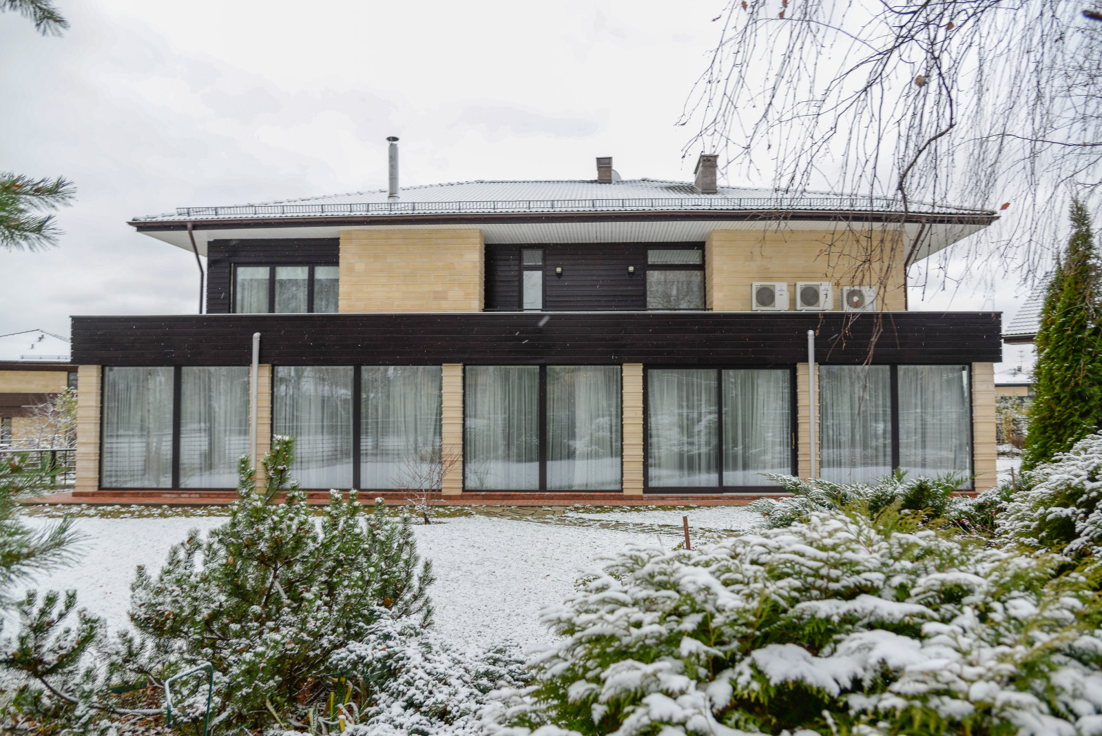 Остекление загородного дома