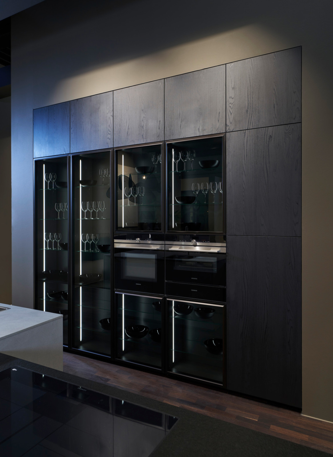 Manhattan Eiche Nero / Portland Zement Saphirgrau