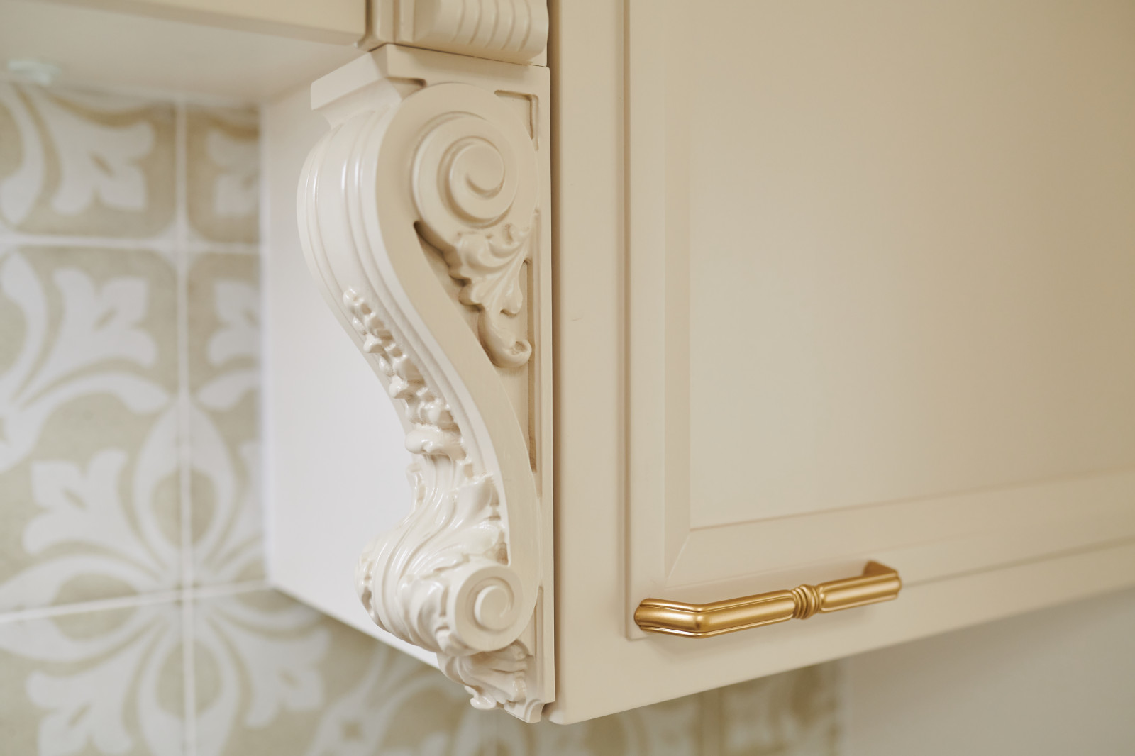 Классика с элементами Ар-нуво