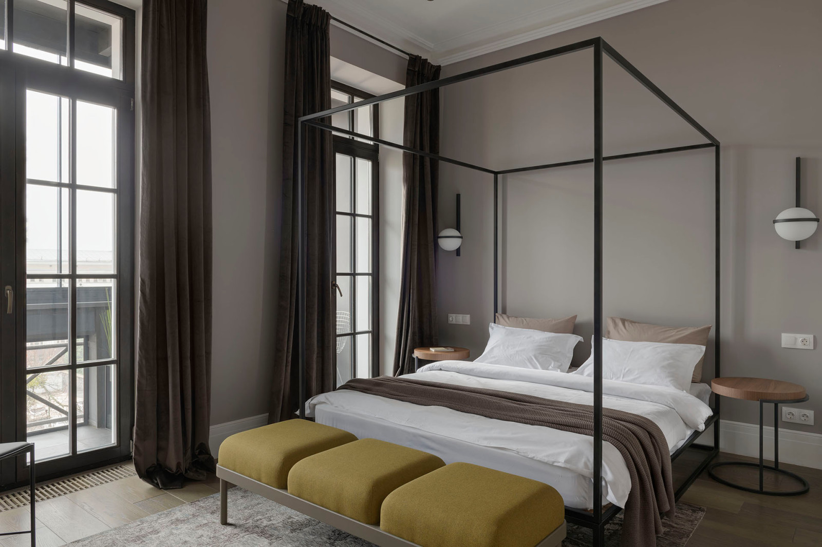 Houzz Украина: Квартира в центре Киева с настоящим камином