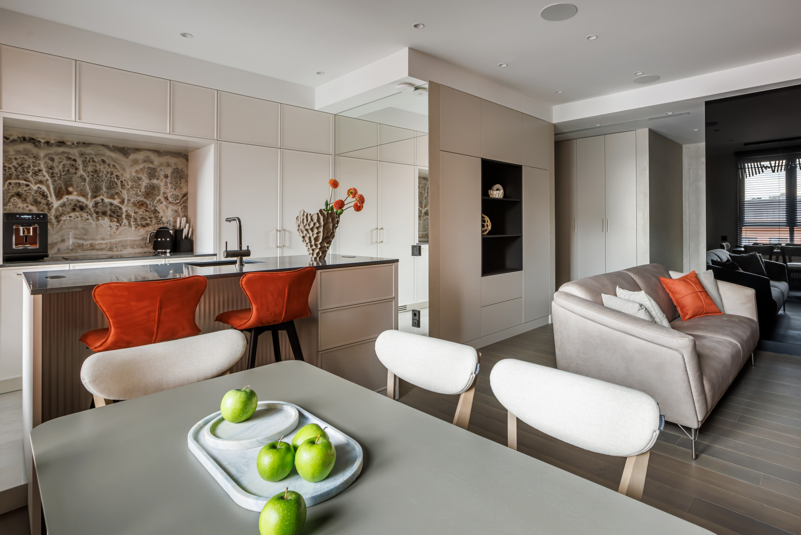 Квартира в жилом комплексе «Тополя»