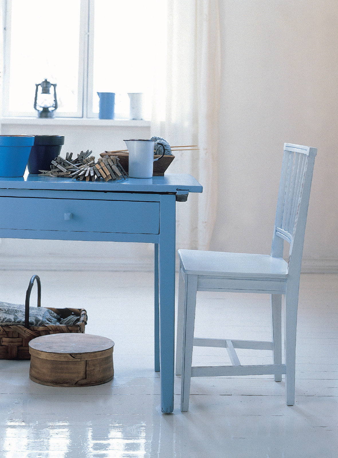 Краски Tikkurila для мебели