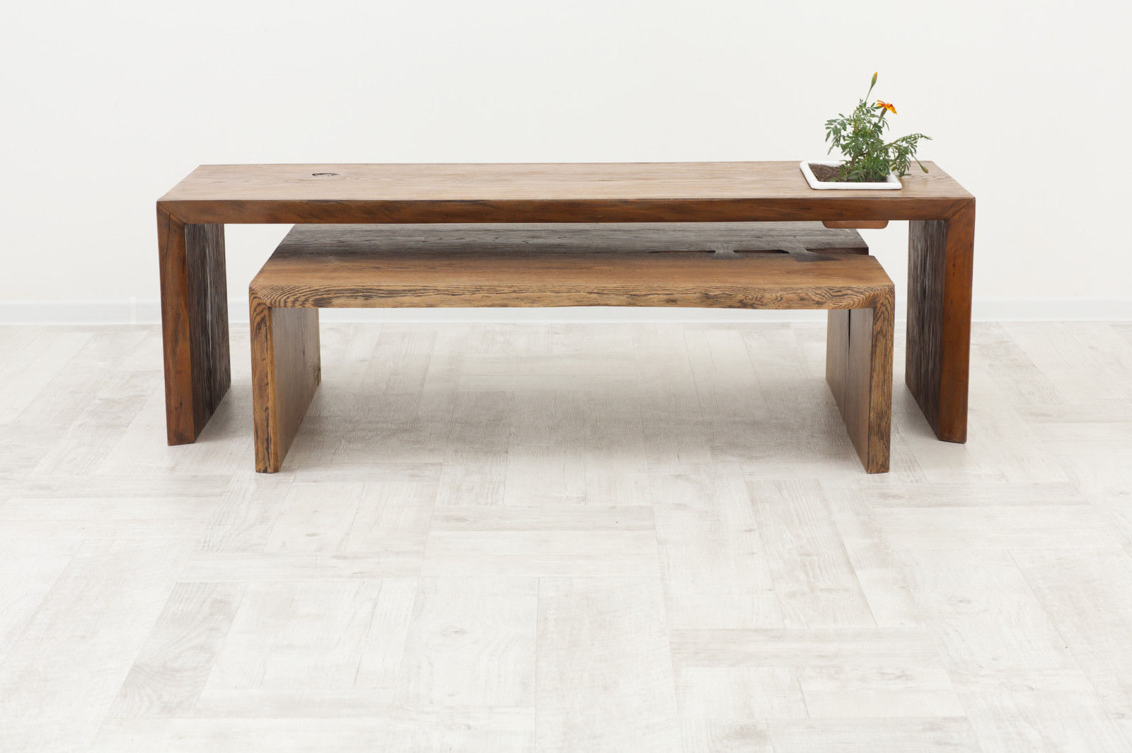 Набор столов Wild Bob и Vesna, коллекция ЖИВОЙ