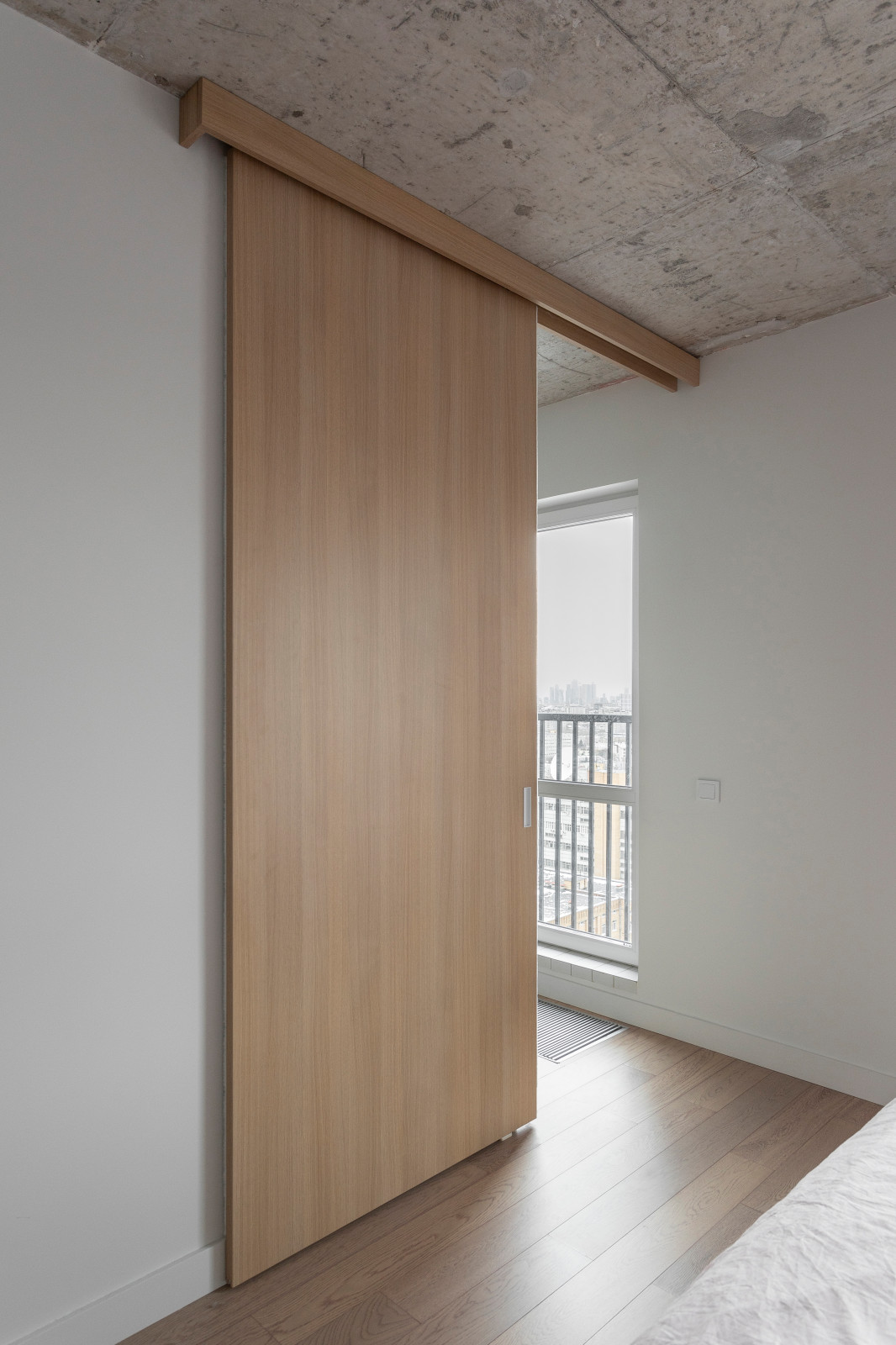 Квартира для художницы и диджея