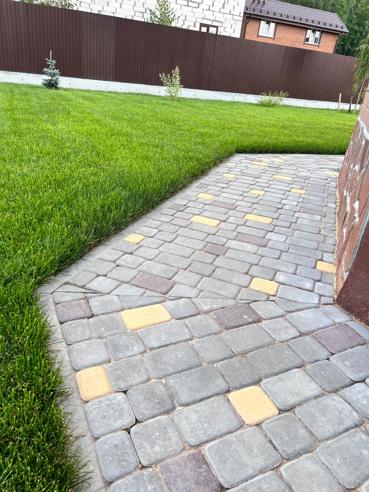 Ландшафтный дизайн территории частного владения в КП "Земляничная поляна"