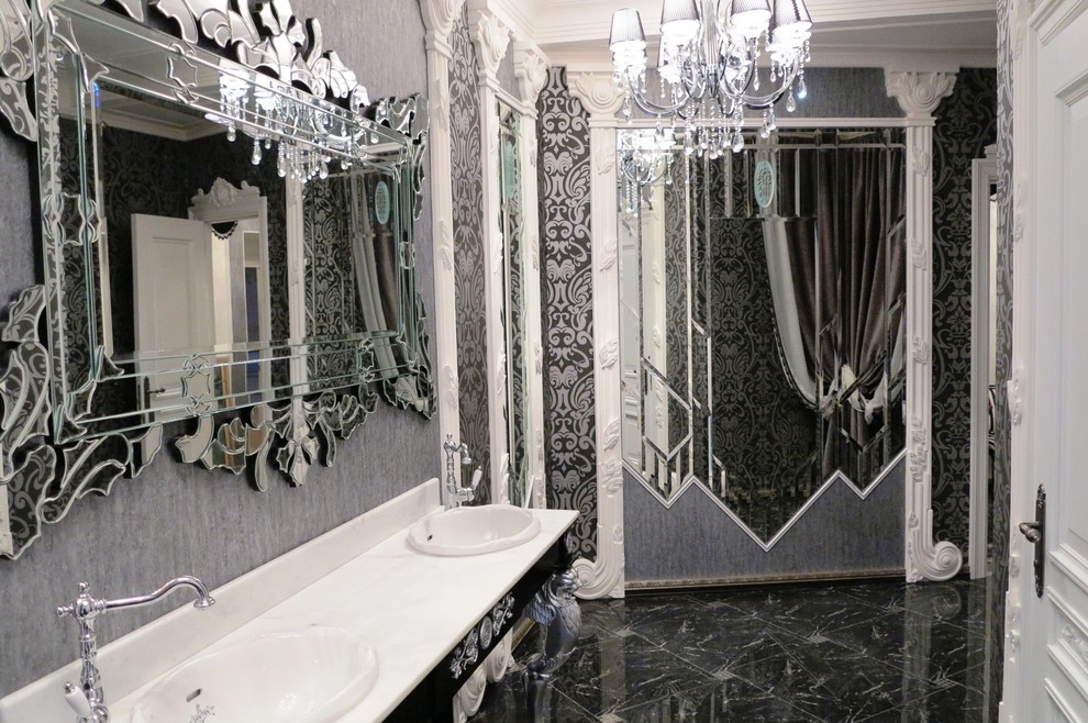 Обложка проекта: Дамские комнаты во Дворце Сюзор.