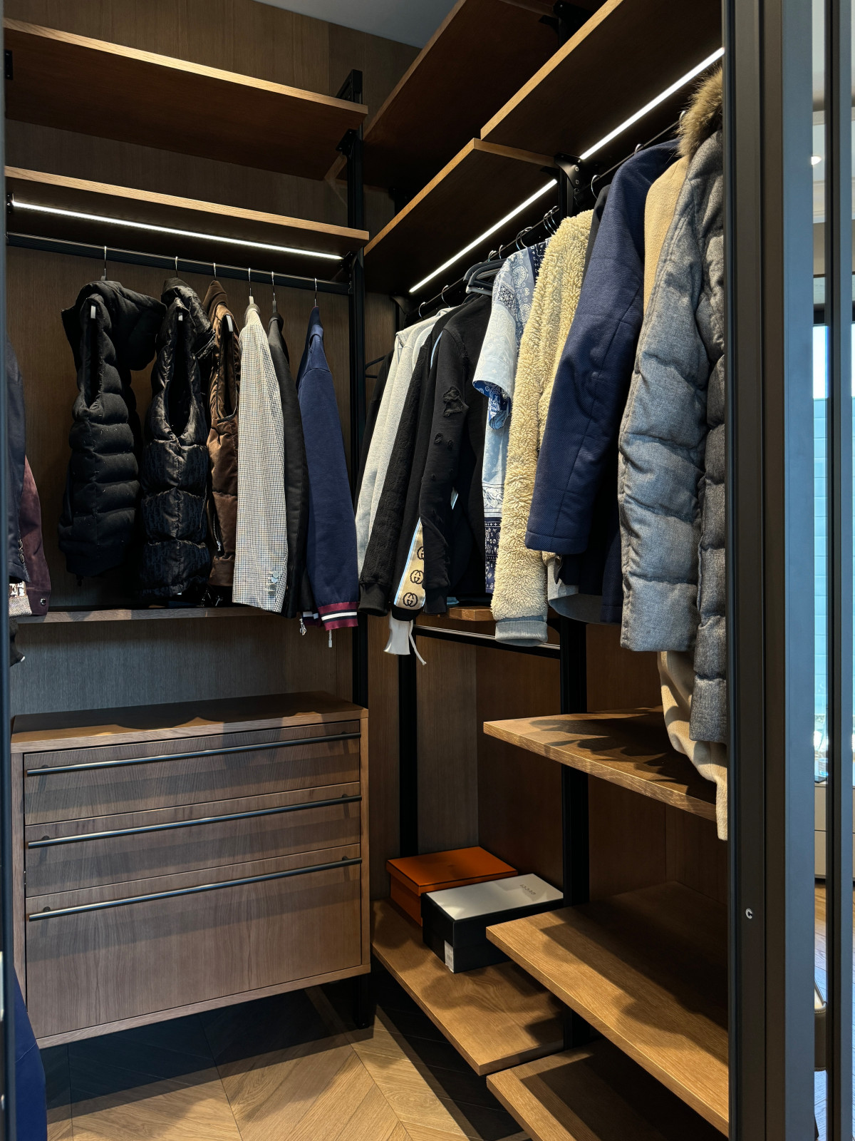 ЖК Прайм Парк (гардеробная)