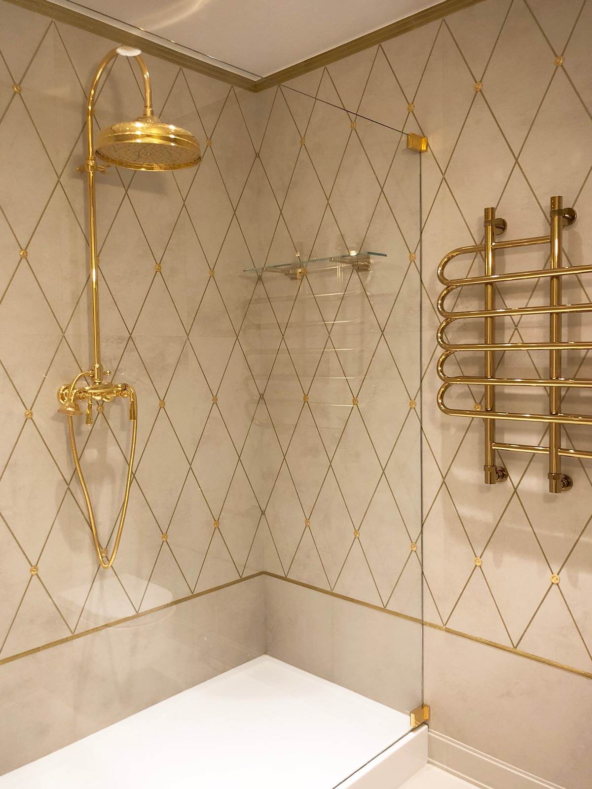 КВАРТИРА НА МОЖАЙКЕ