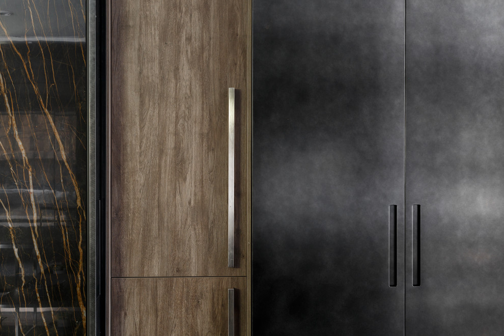 Giulia Novars, Москва. Смоленская, д.10