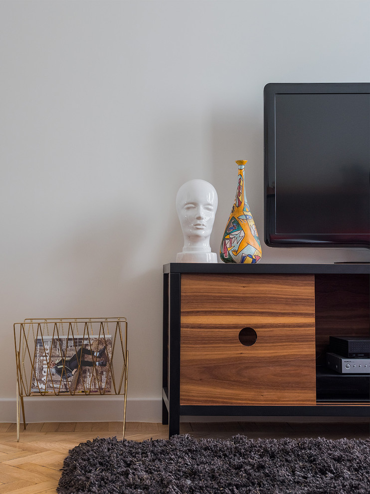 В гостях: Максим Виторган сделал ремонт в квартире мамы