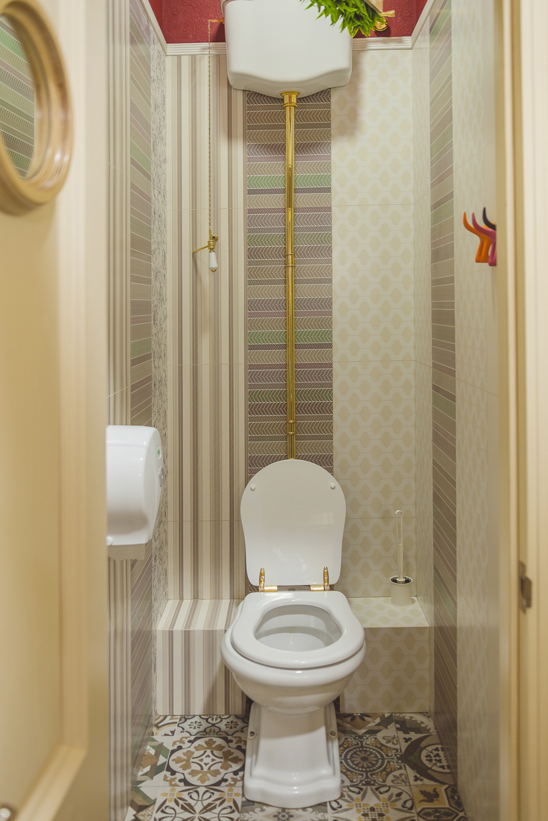 "Большая кухня" - уютное кафе по системе "шведский стол"