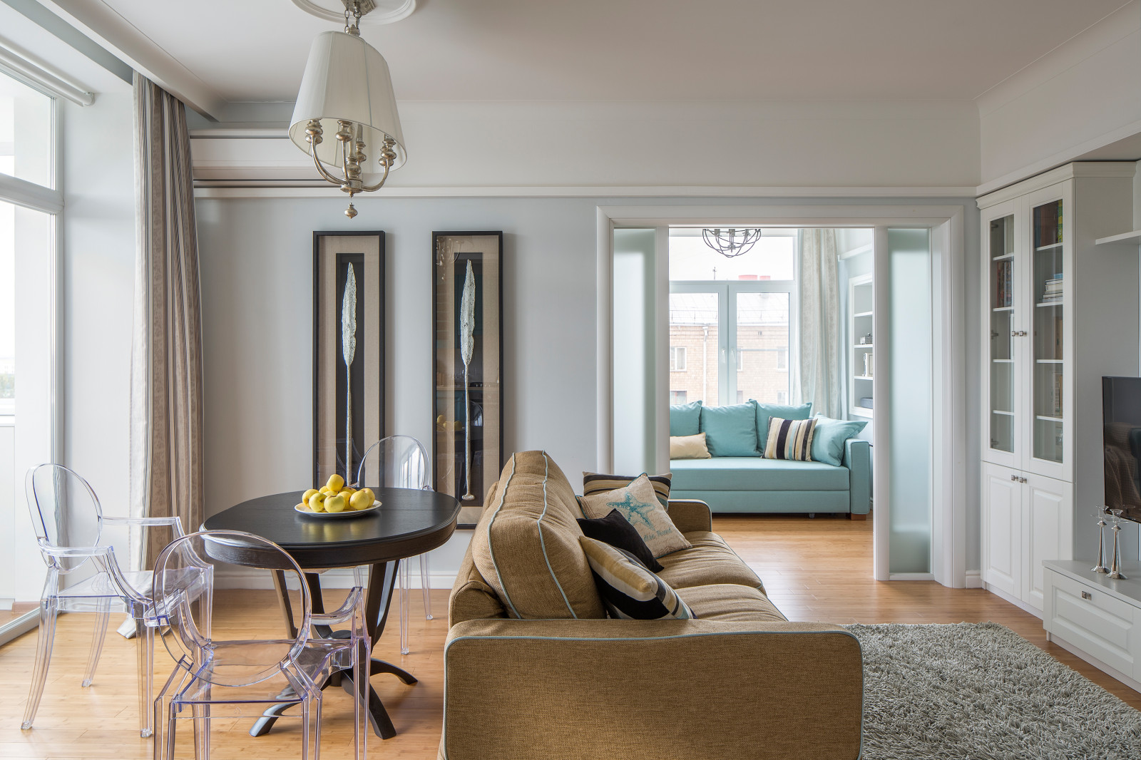 Обложка проекта: Квартира в "сталинском" доме. "Девушка с веслом"