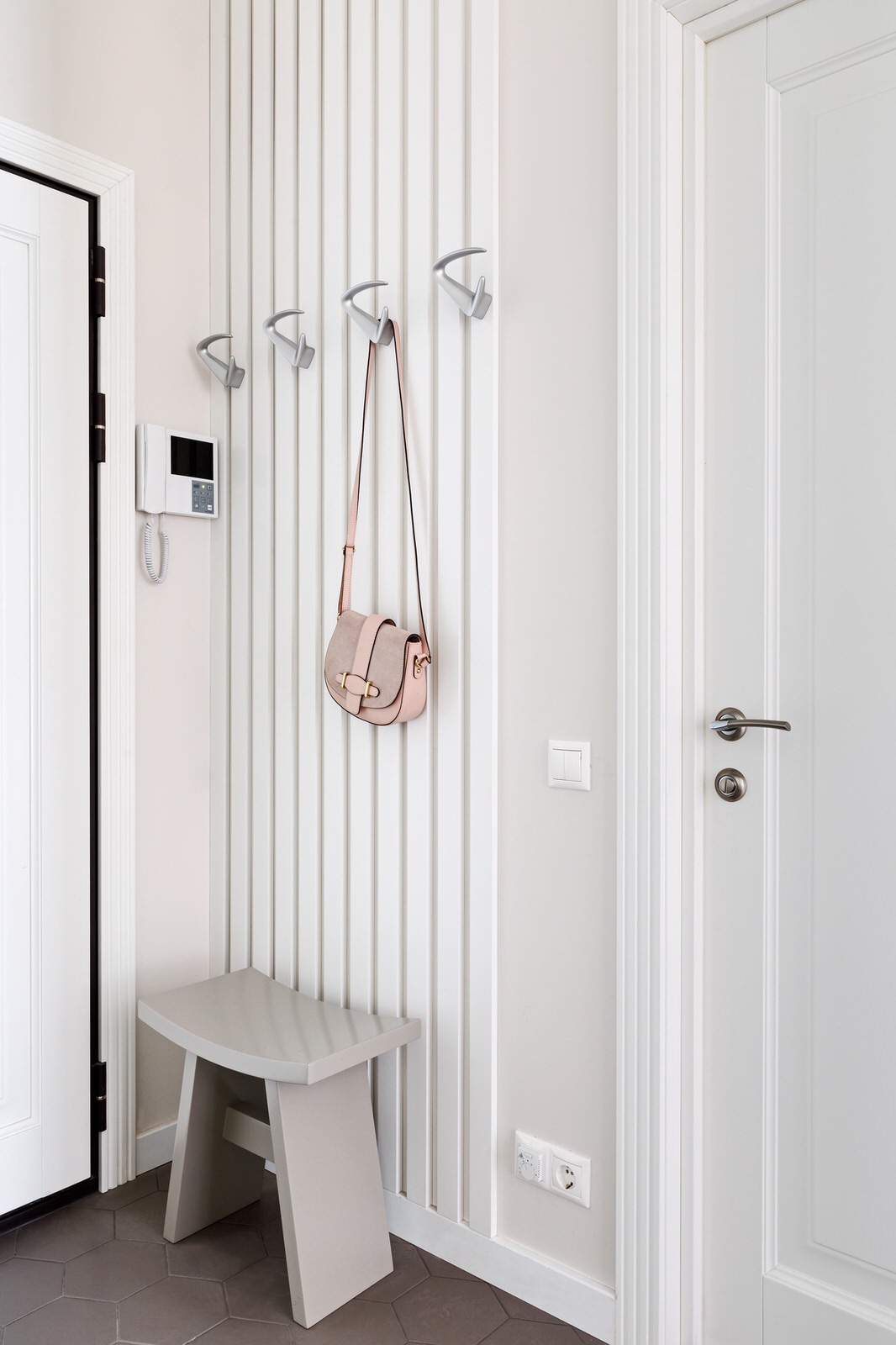 Обложка проекта: Двухкомнатная квартира 56 м2 в ЖК "Резиденция композиторов"