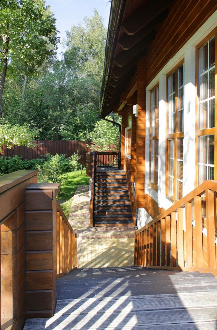 Терраса и дом