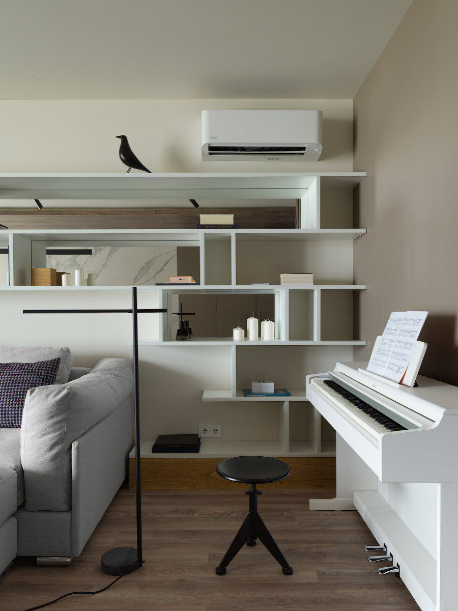 Houzz тур: Квартира в Саратове с ванной в стеклянном кубе