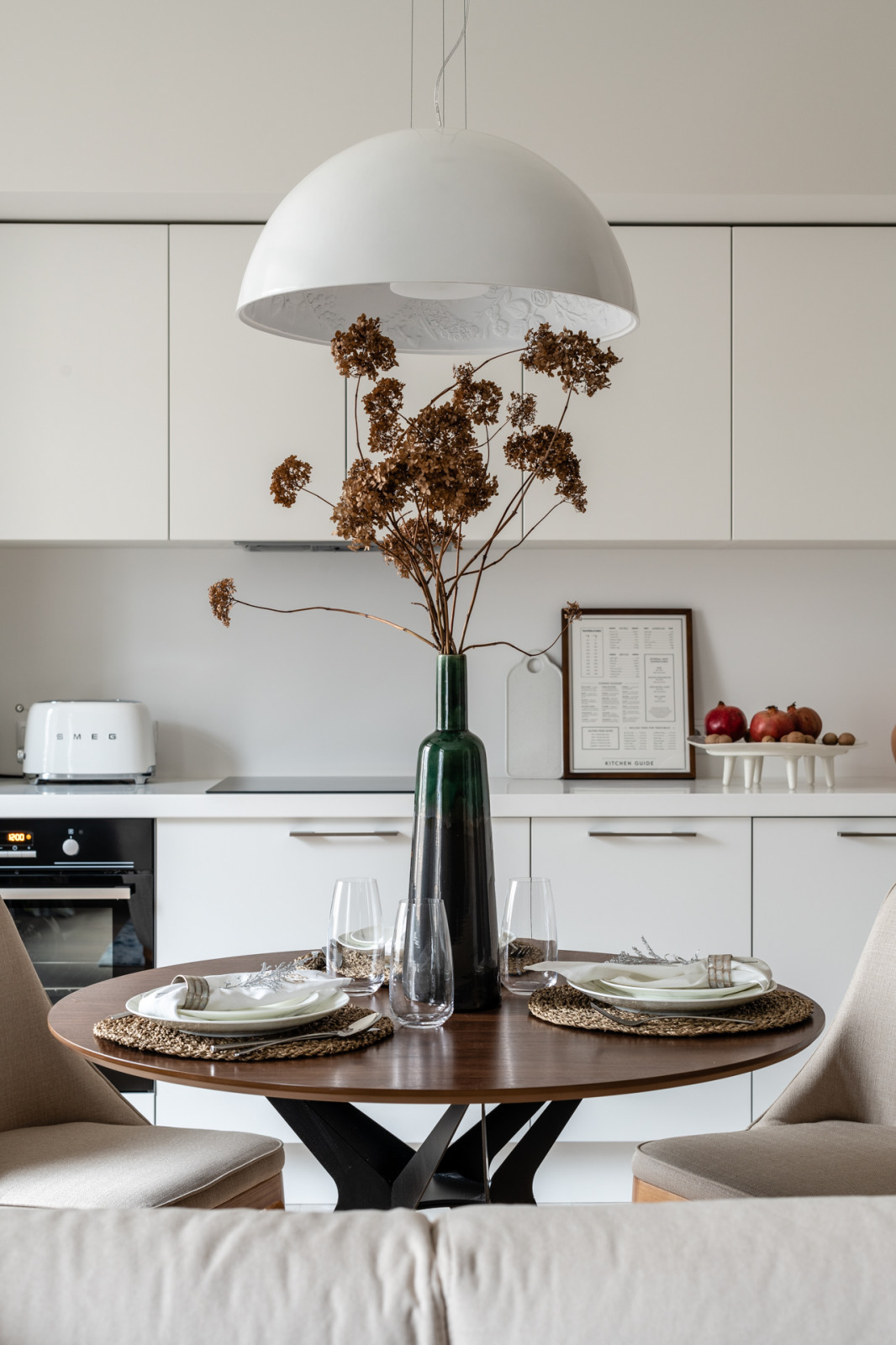 Современная квартира для молодой леди