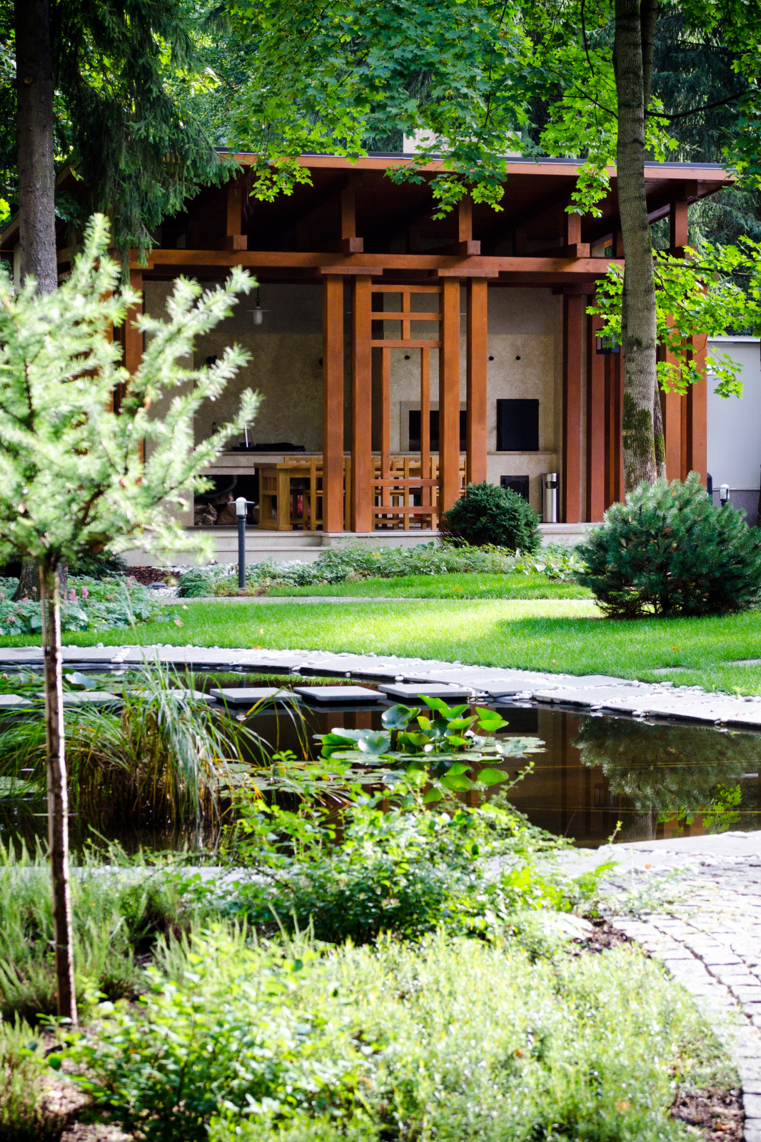 Глянцевый лес