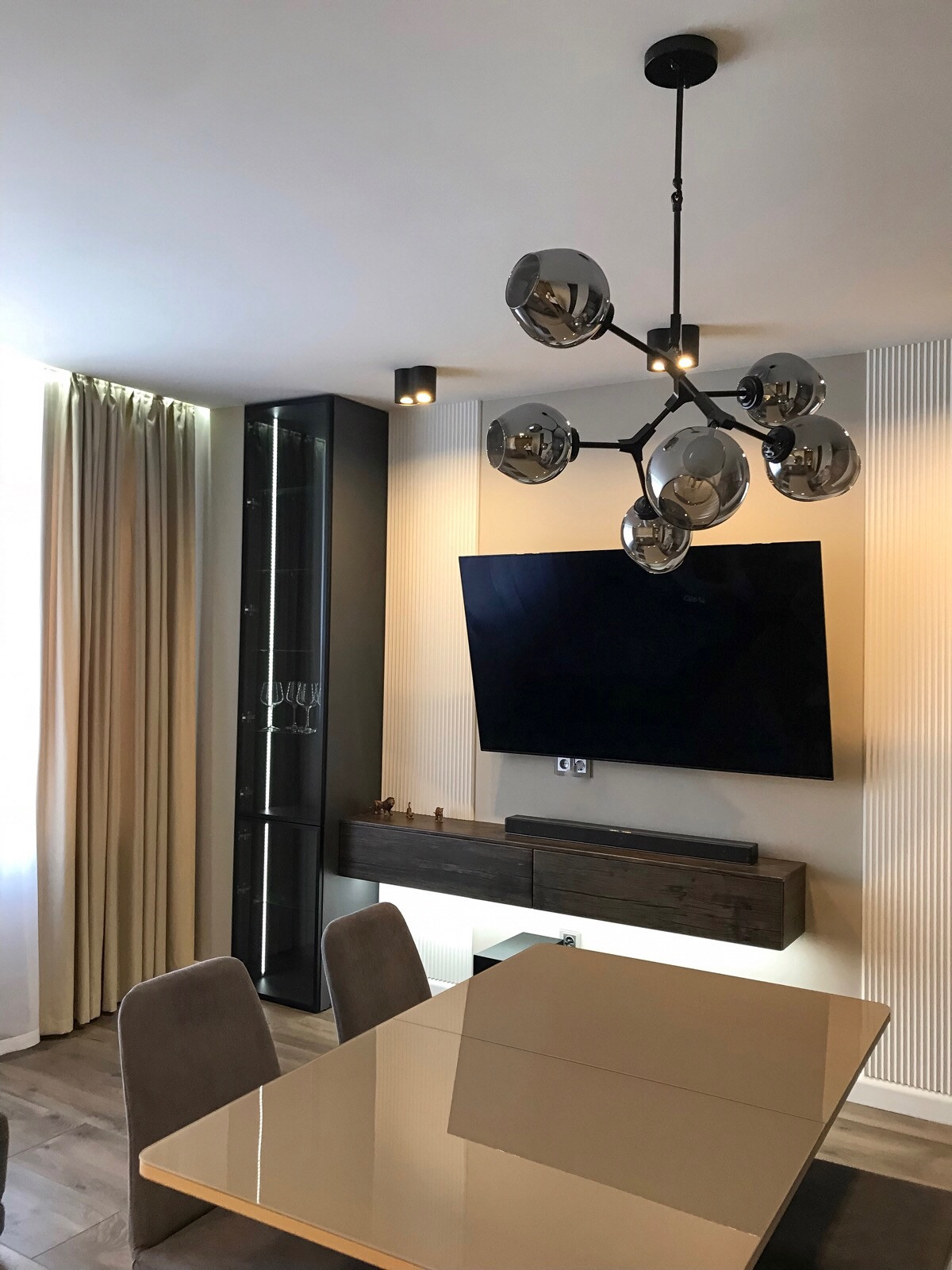 Реализация дизайн-проекта квартира в ЖК Ньютон 86 кв.м. для молодого человека