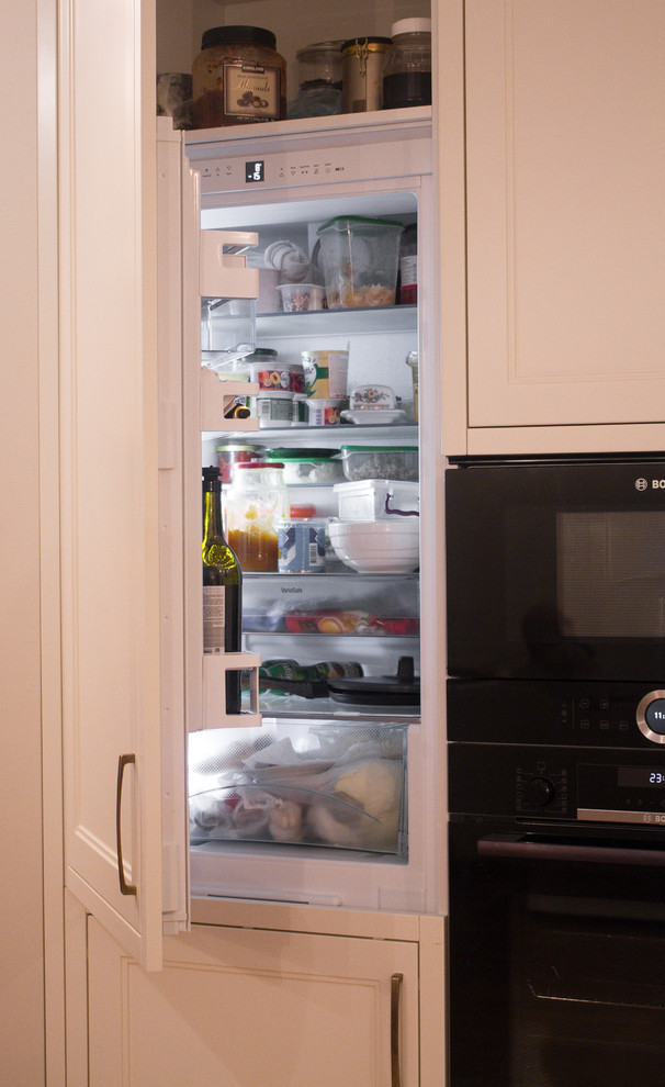 Бело-серая кухня в Москве