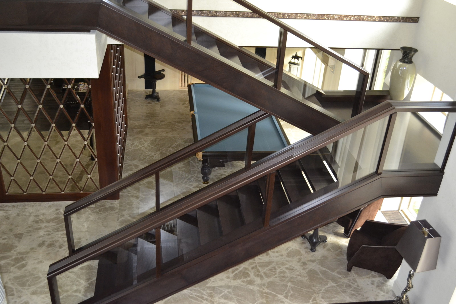 Мебель и предметы интерьера, выполненные по моим эскизам совместно с фабриками