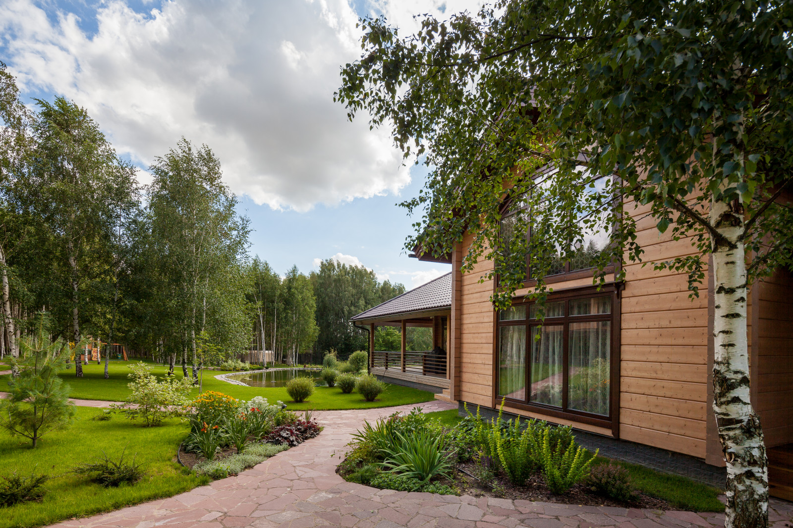 Родовое гнездо - трехэтажный загородный дом в Нижегородской области