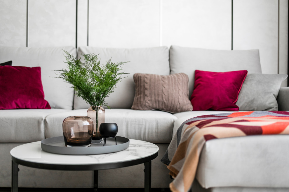 Однокомнатная квартира для молодой девушки. Ижевск, ЖК "Облака", 44 кв.м.