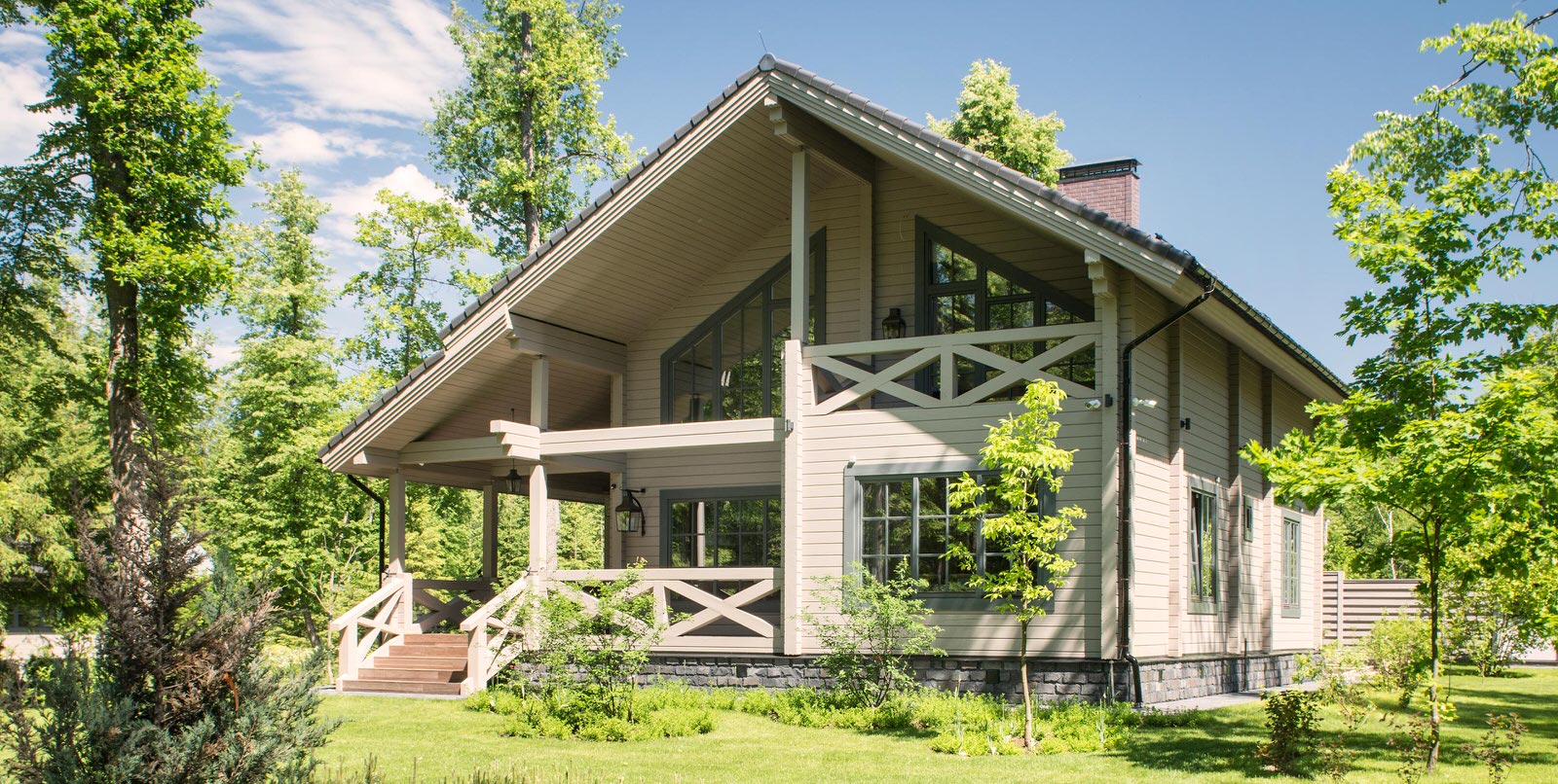 "Брент" фасад дома