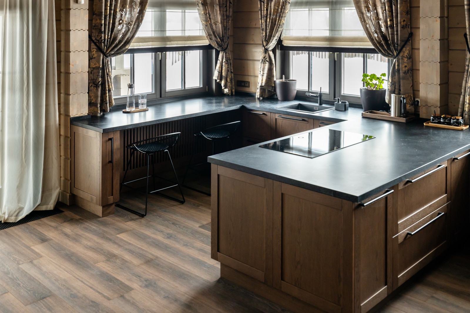 Кухня из массива дуба