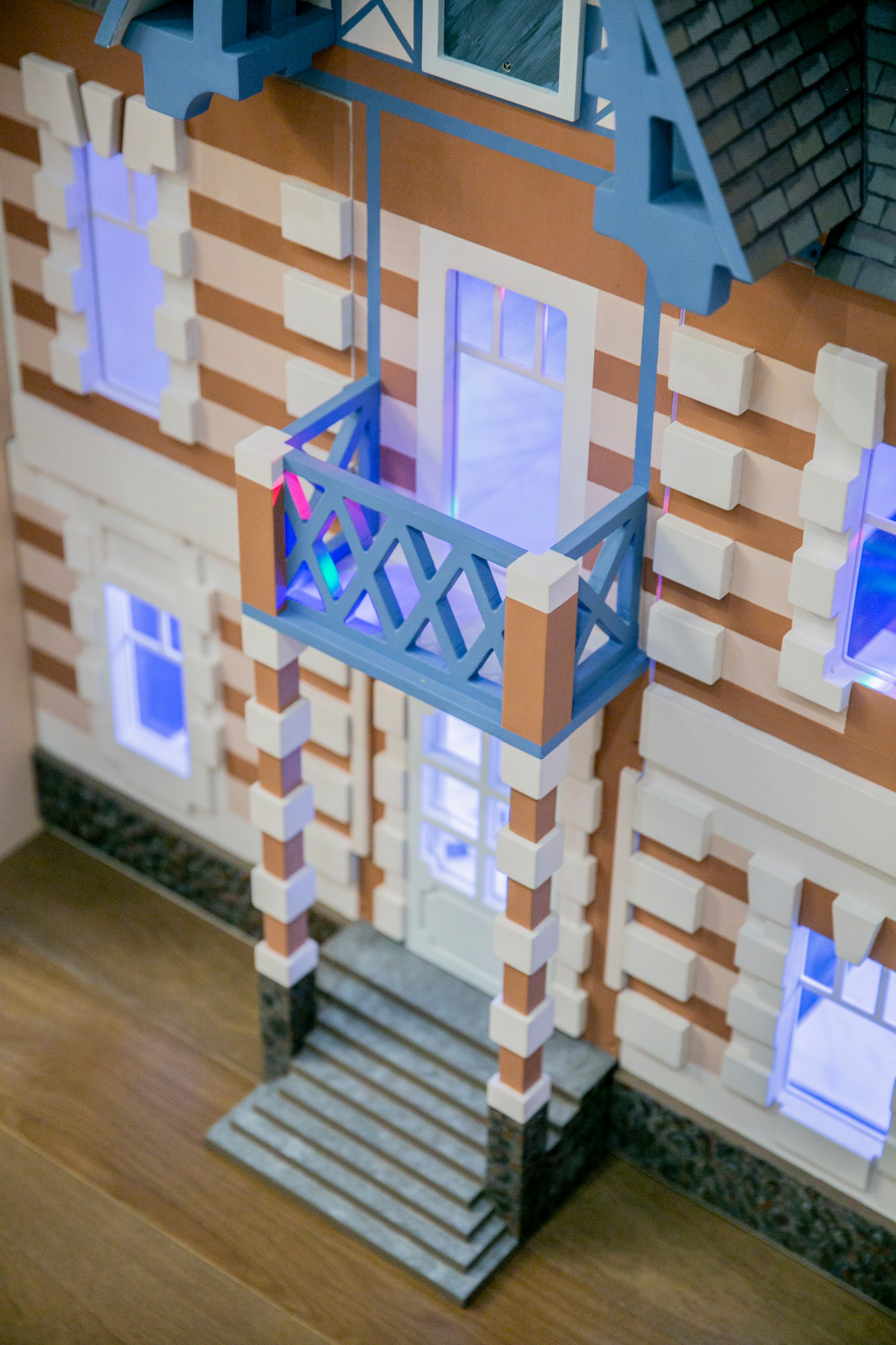 Домик для кукол