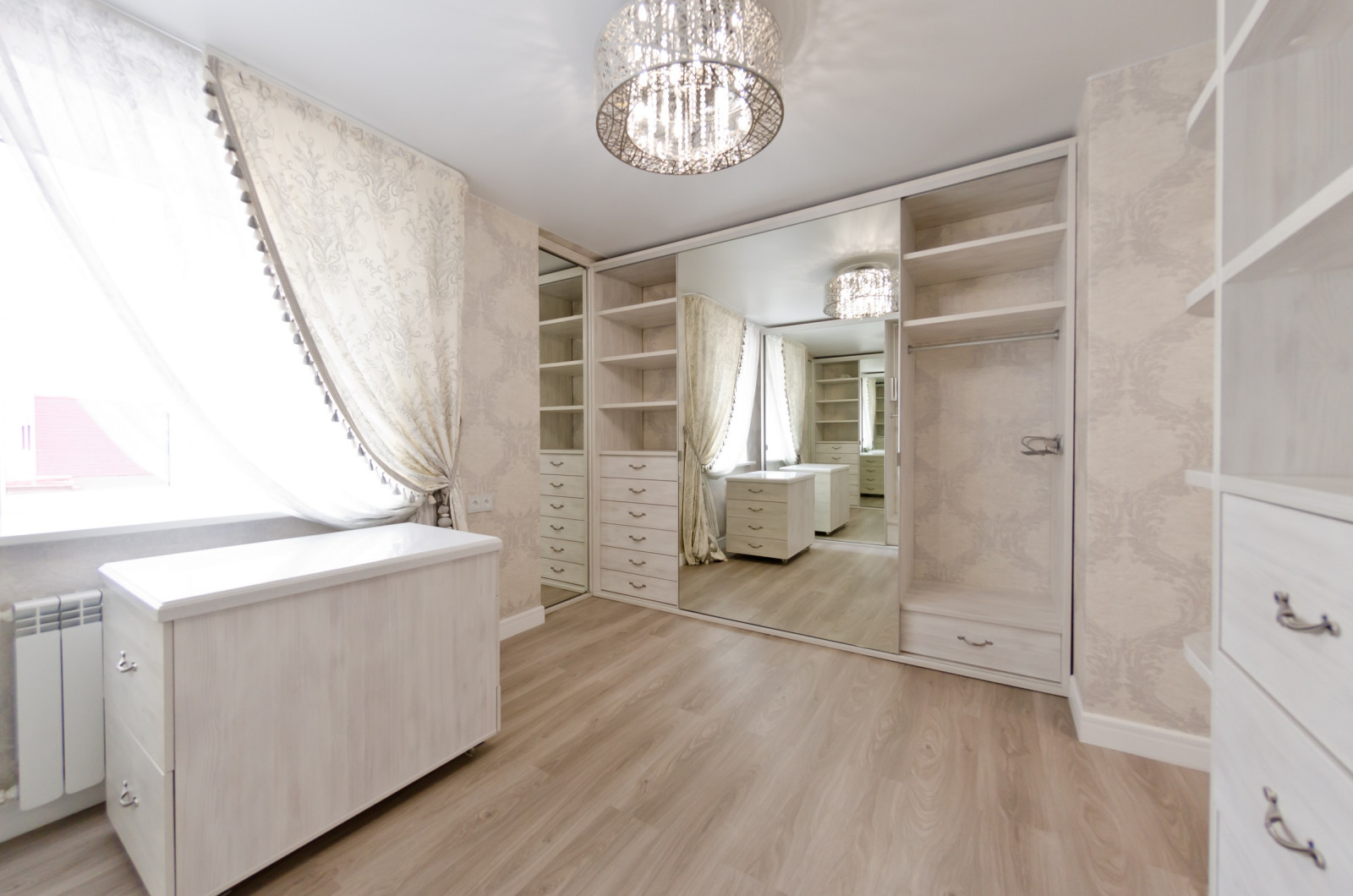 Обложка проекта: Гардеробная 5 на 5