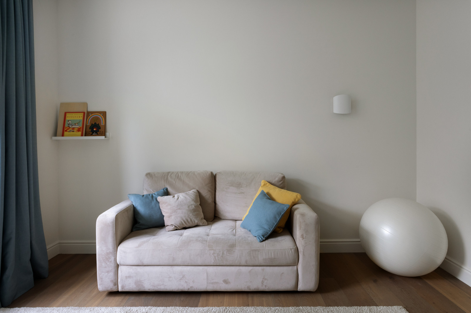 Минималистичная квартира для The Village