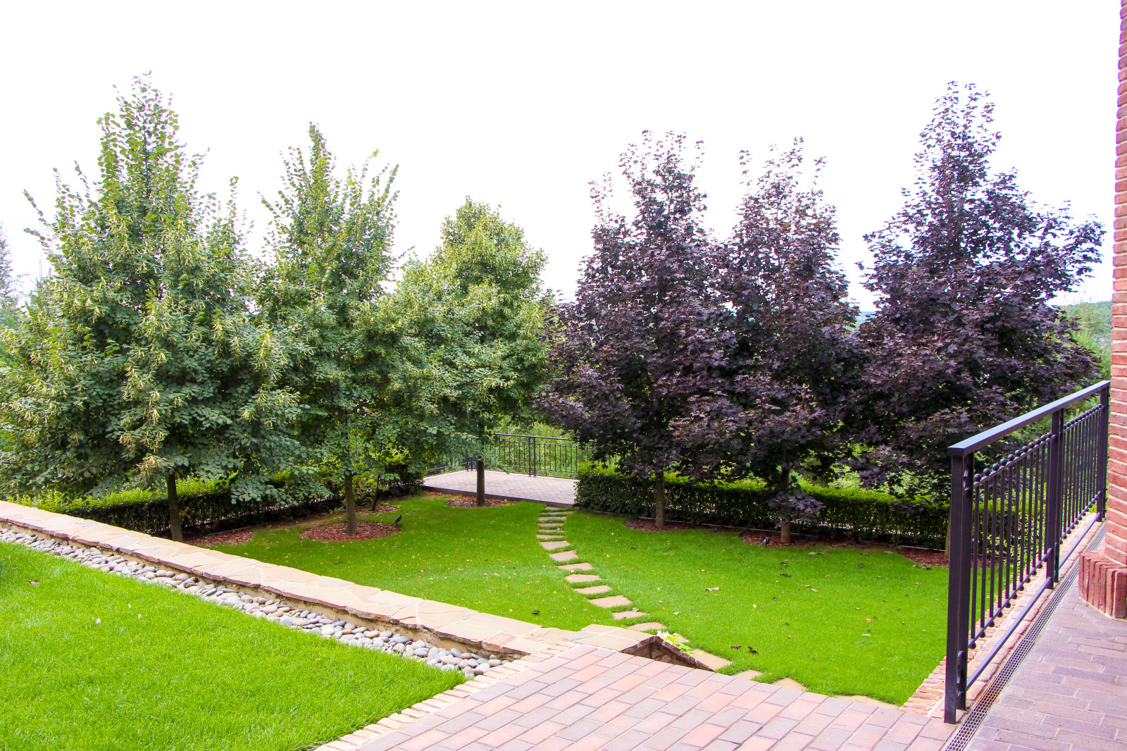 Обложка проекта: Лобаново, 2012-2021 гг.