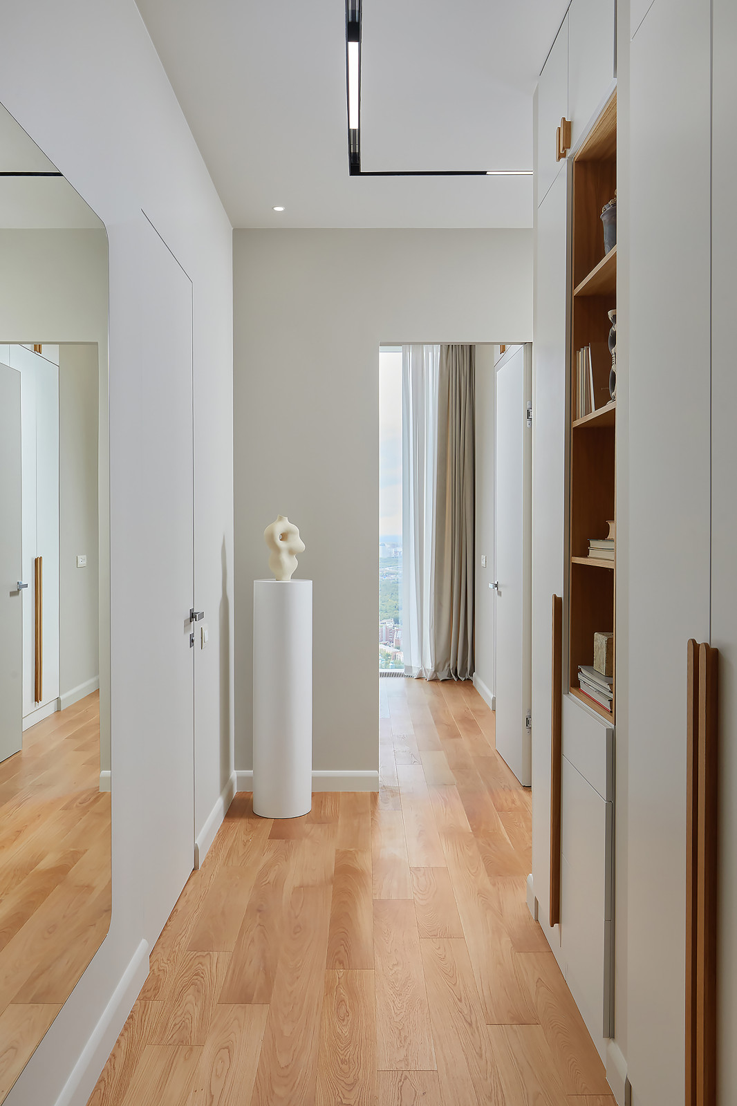 Квартира в Москва-Сити 2 (бежевое дерево)