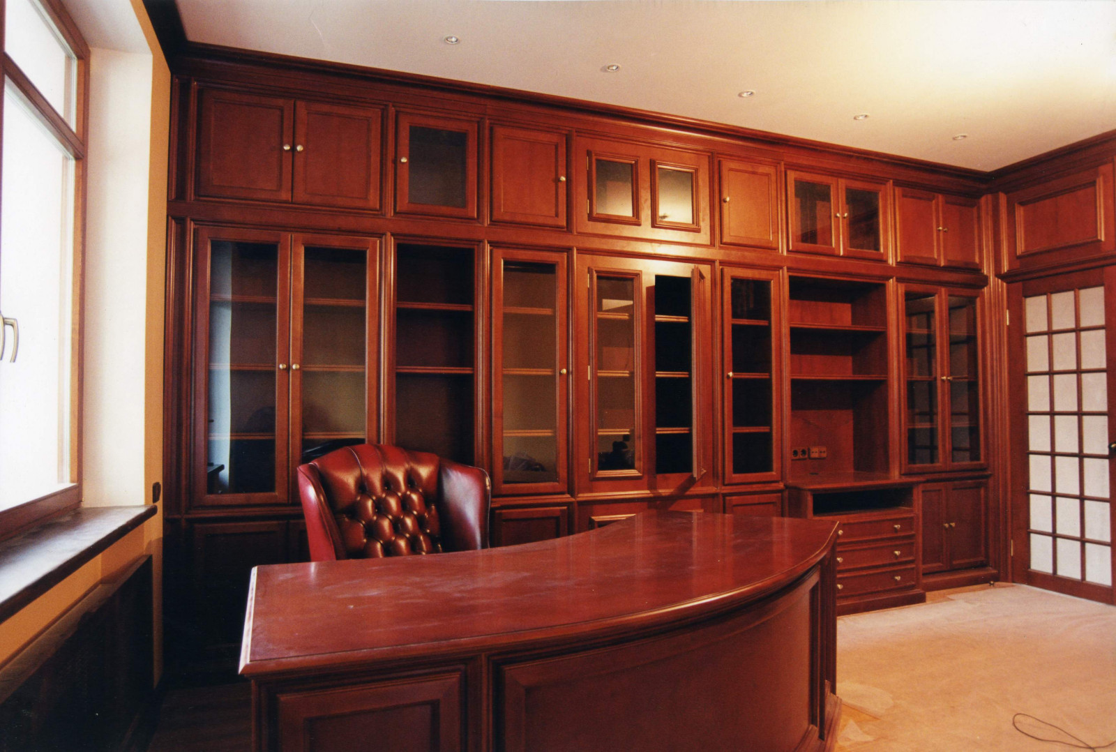 Производство из ценных пород древесины