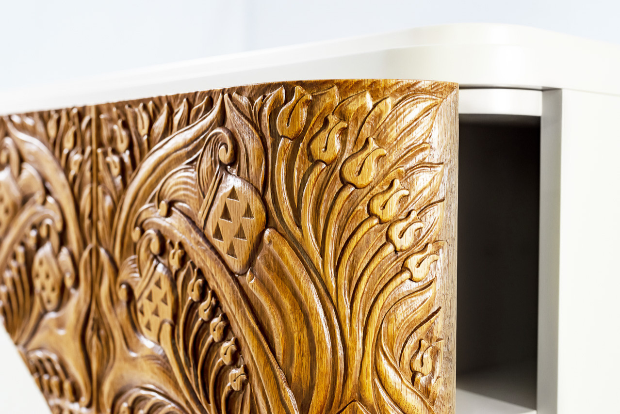 Мебель в русском стиле