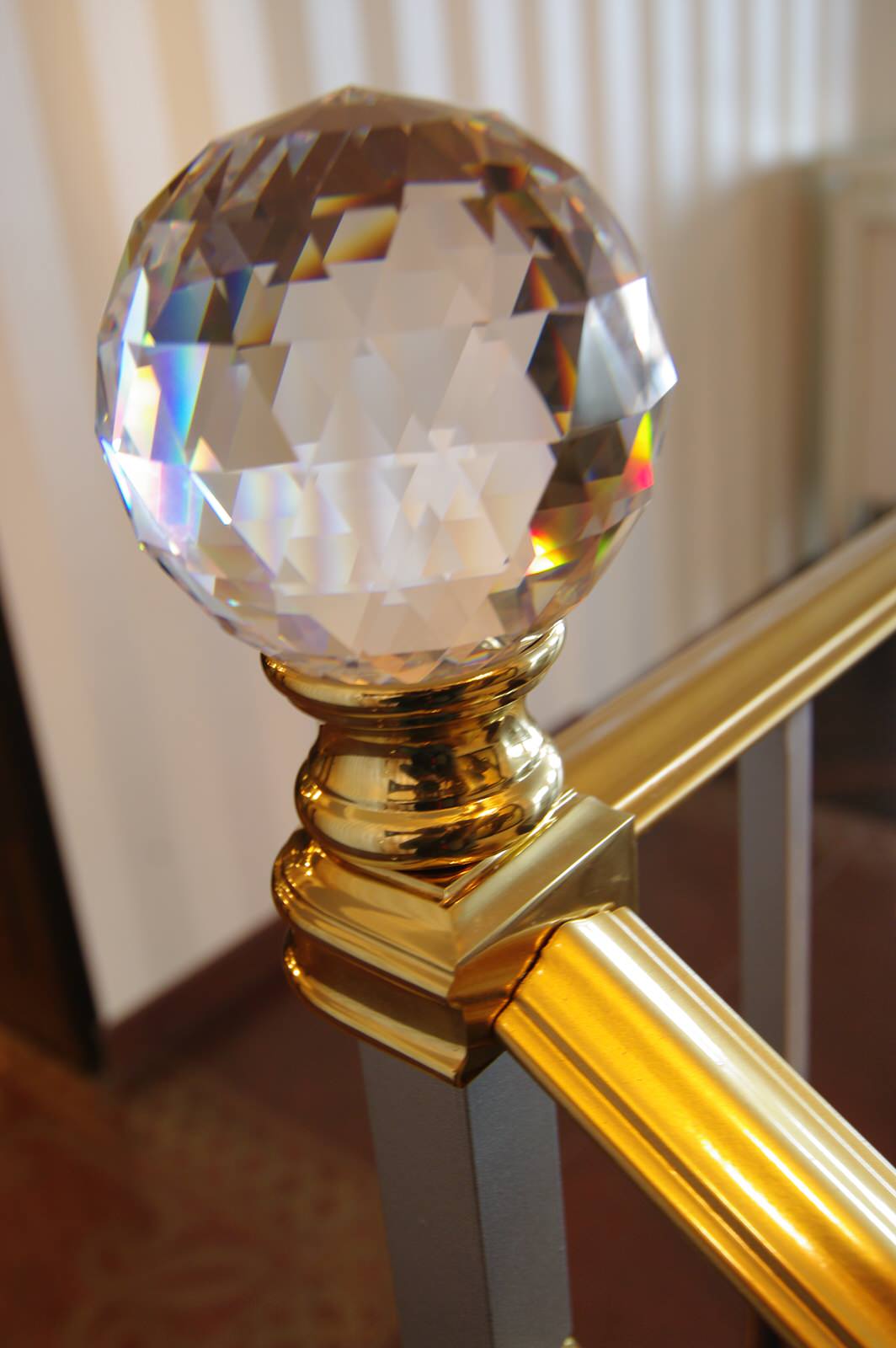 Элитные ограждения с кристаллами swarovski Grande forge (Франция), серия "Париж"