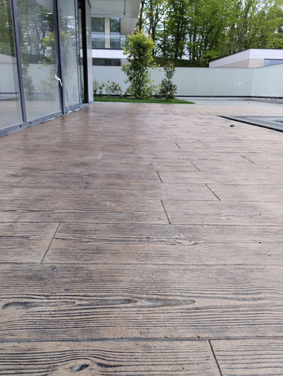 Печатный бетон, рисунок Итальянский сланец в комбинации с Доской