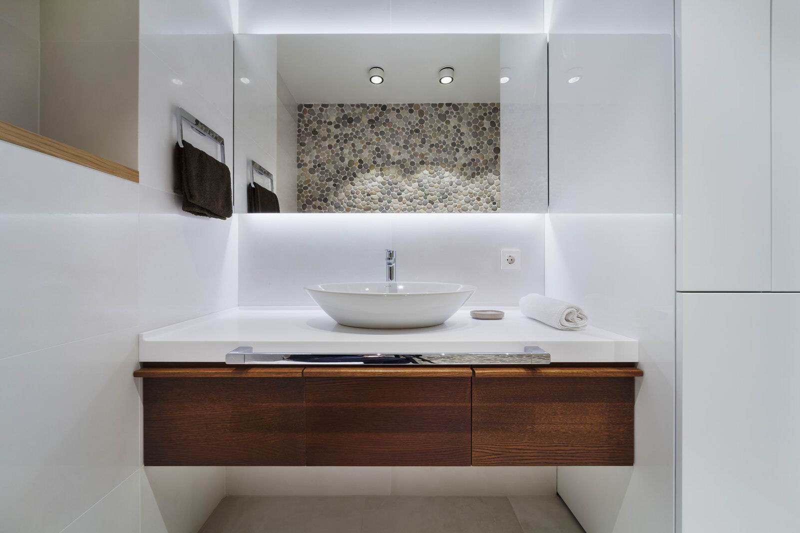 Структура и свет