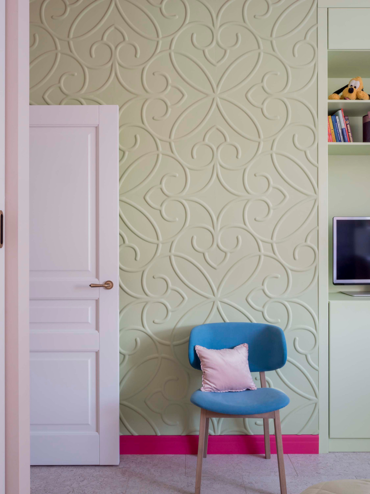 Утро в Париже