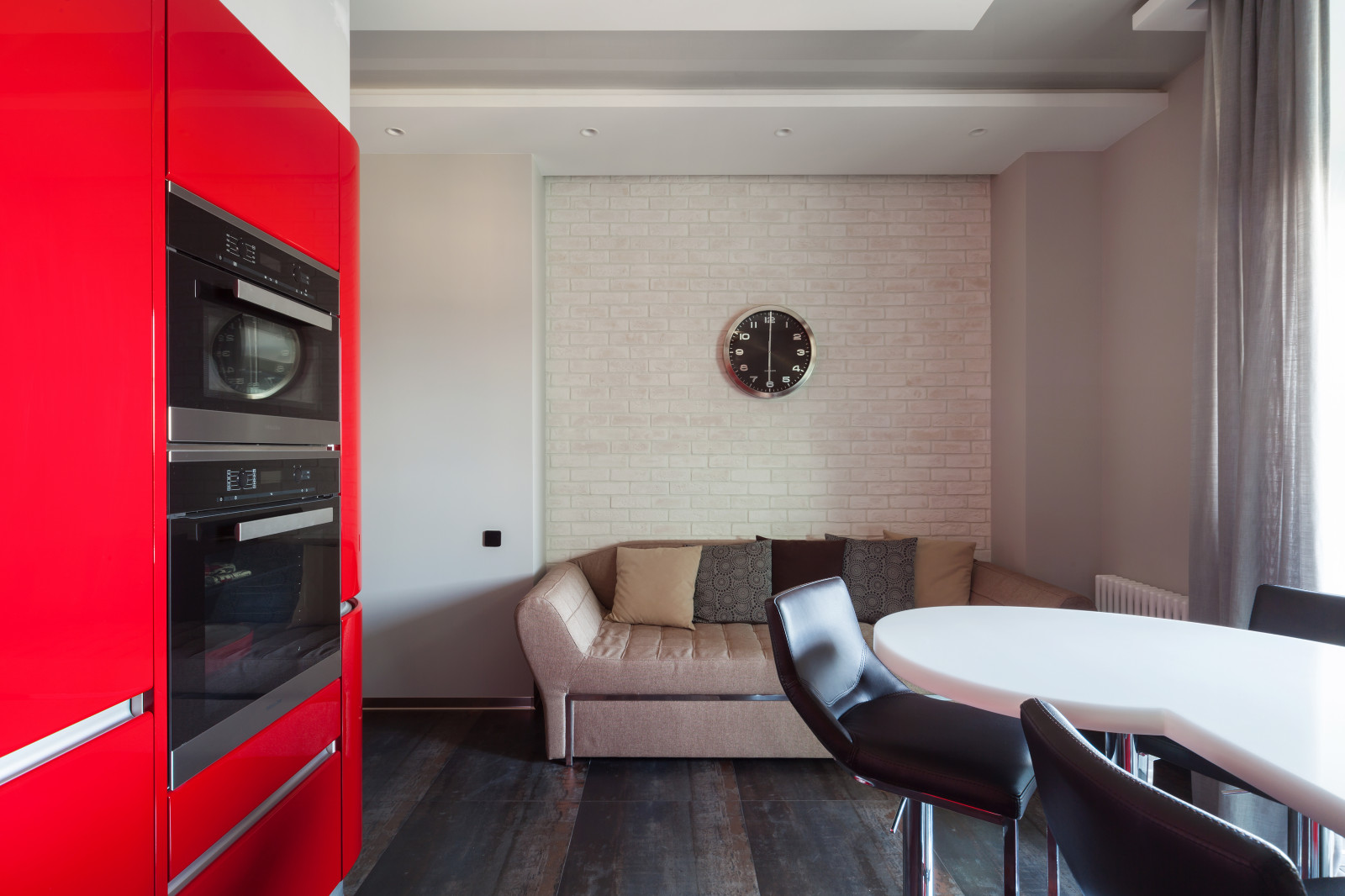 Маленькая кухня-гостиная