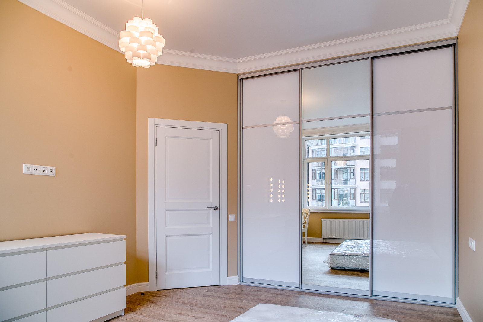 Квартира для молодой девушки в Санкт-Петербурге, 46 кв.м