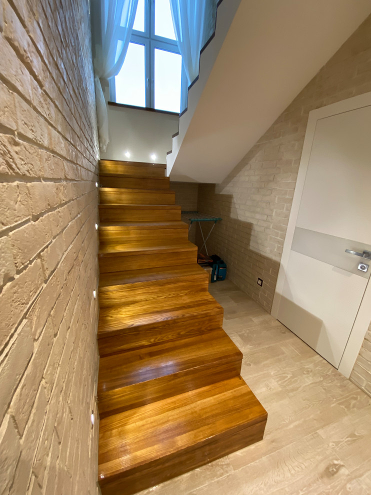 Лестница из массива