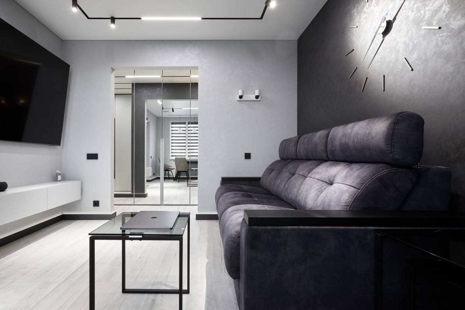 Дизайн и ремонт квартиры на Неманском проезде — Акцент на технологичность