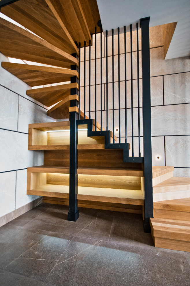 Лестница Уфа, Карла Маркса