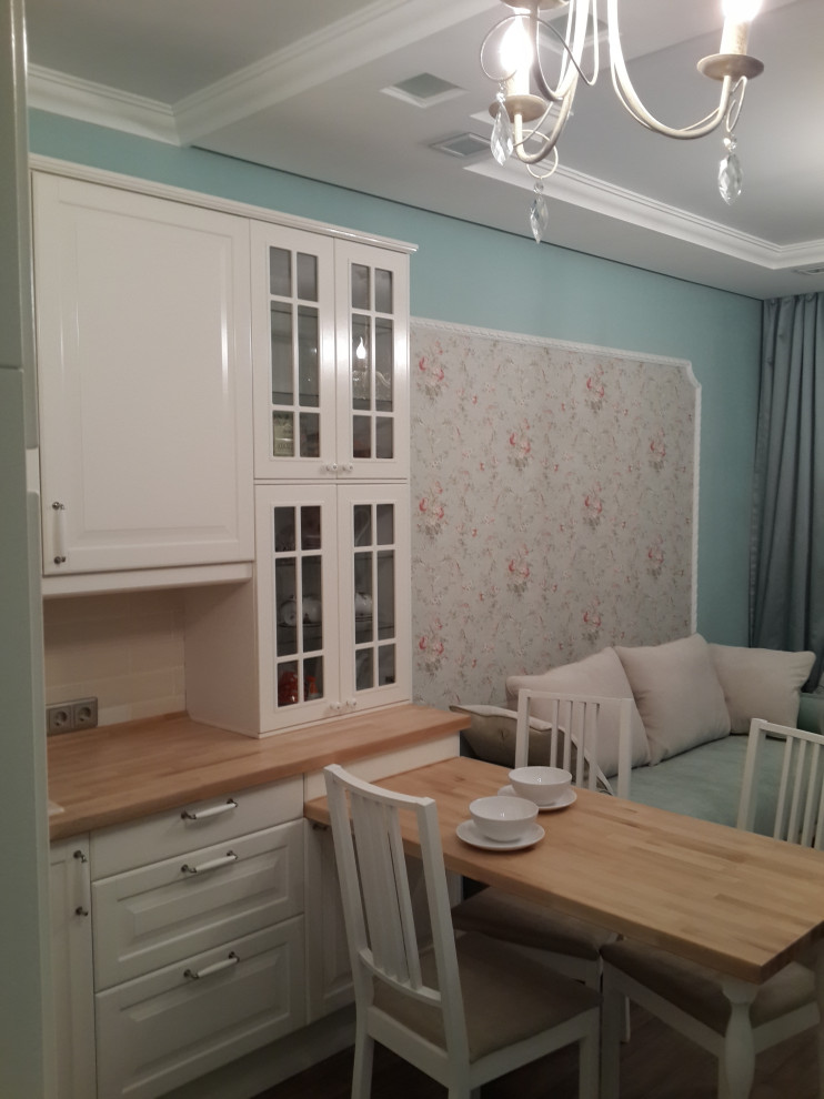 Голубая квартира -студия.