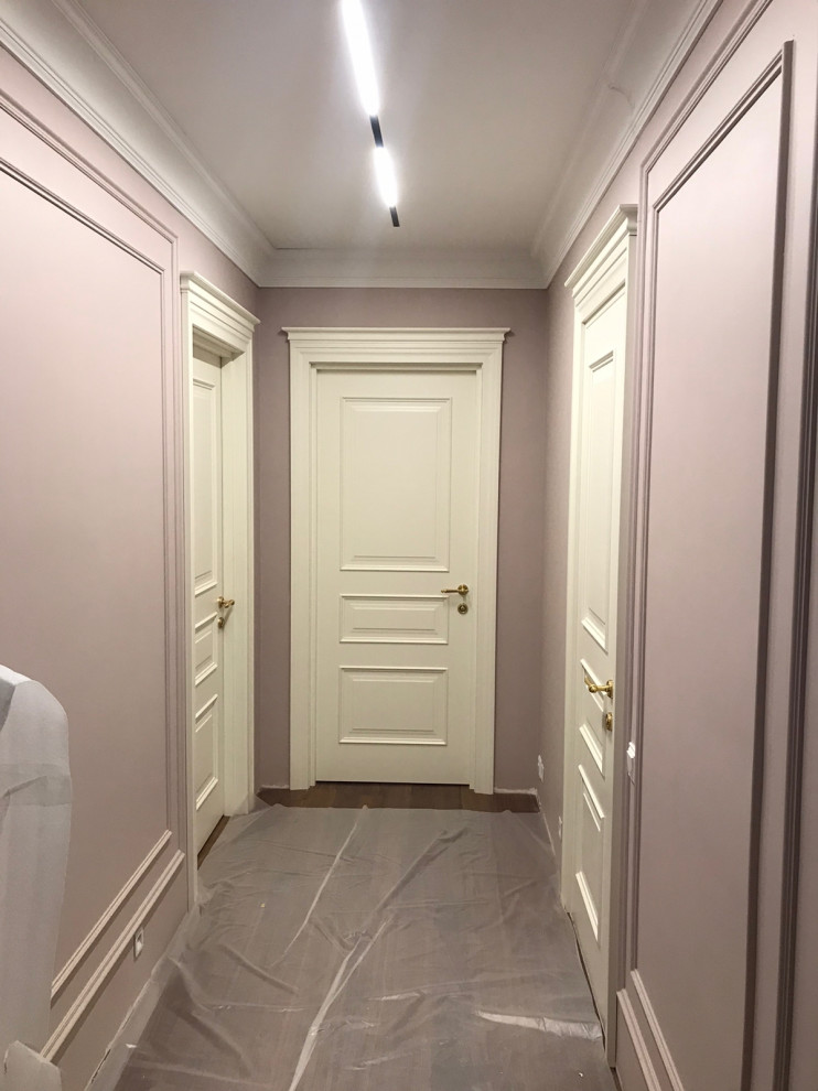 Классические двери с обрамлением