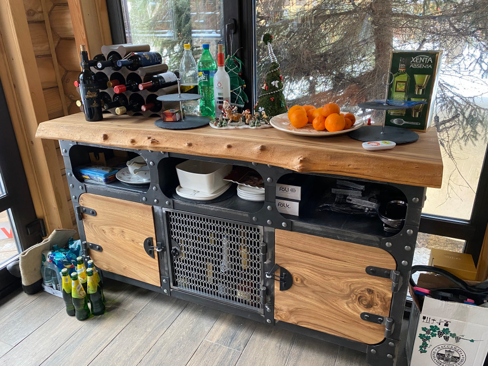 Обложка проекта: Бар-комод