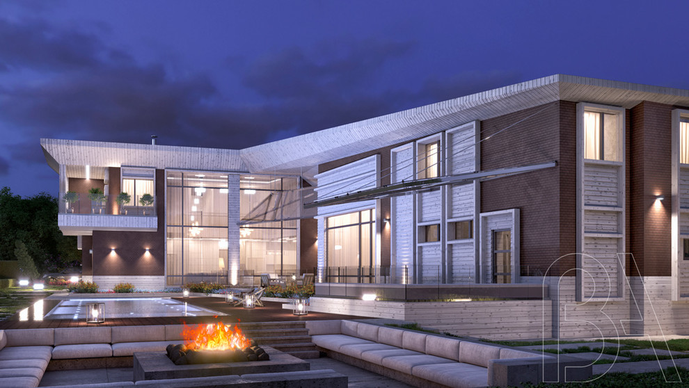 Pivot house