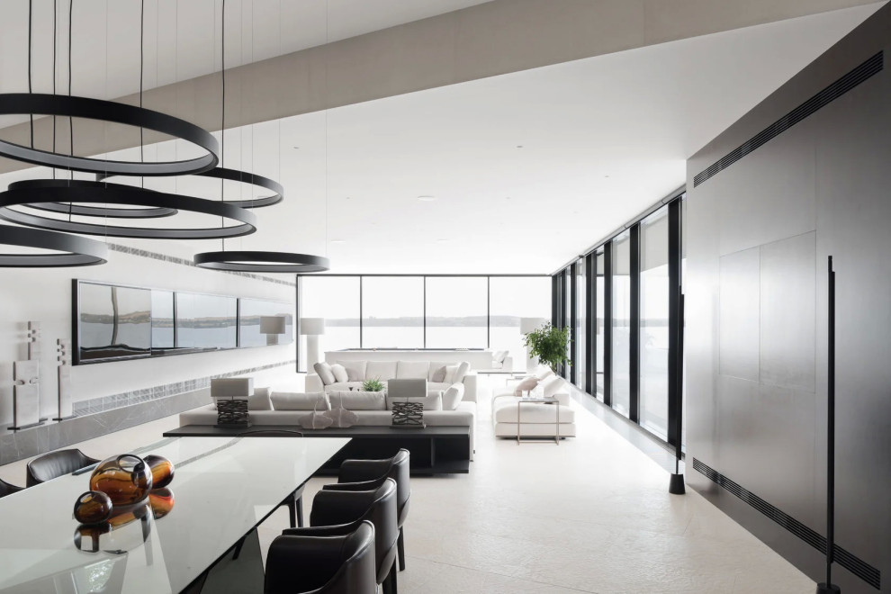 Вилла на берегу залива